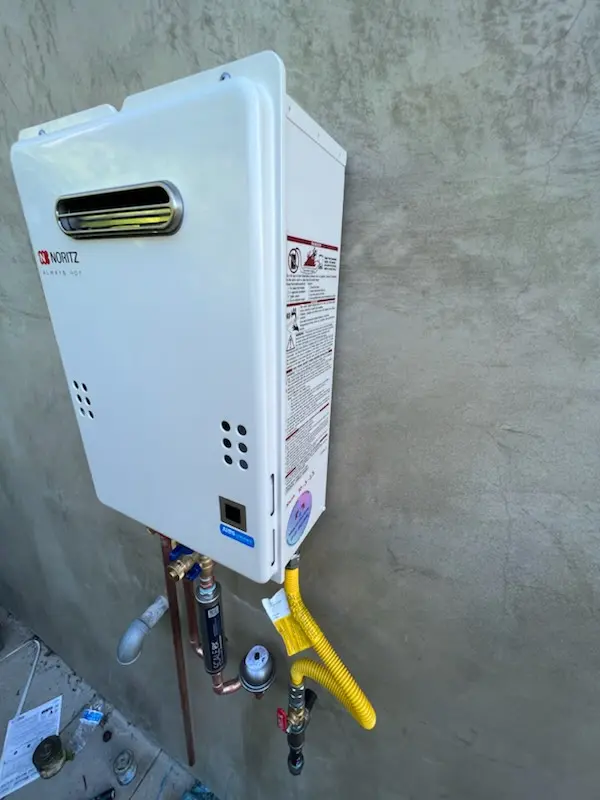 Tankless water heater installation for White Water Park homes